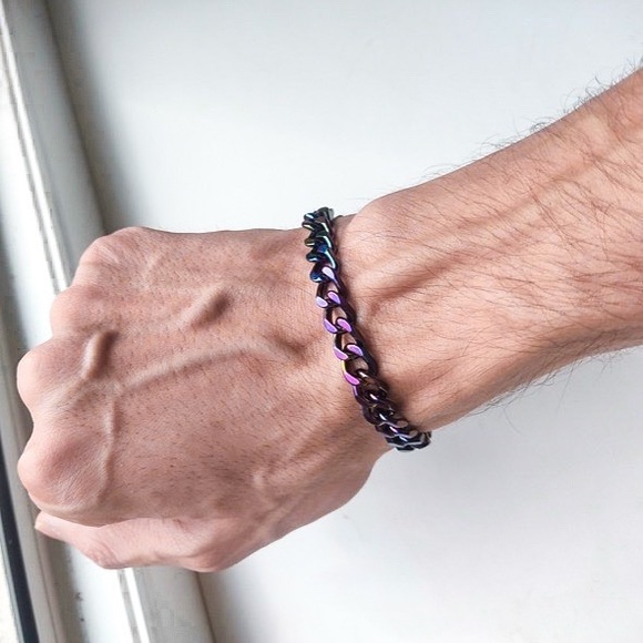 Any 2/$20! Rainbow Clasp Chain Unisex Bracelet - Picture 2 of 8